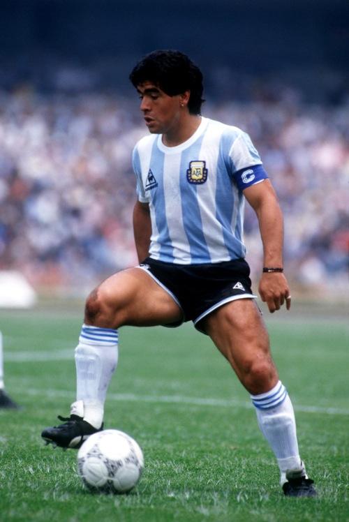 [Image: maradona.jpg]